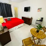 Sea Breezer Vacation Ocean Front En Condominio Playa Mar